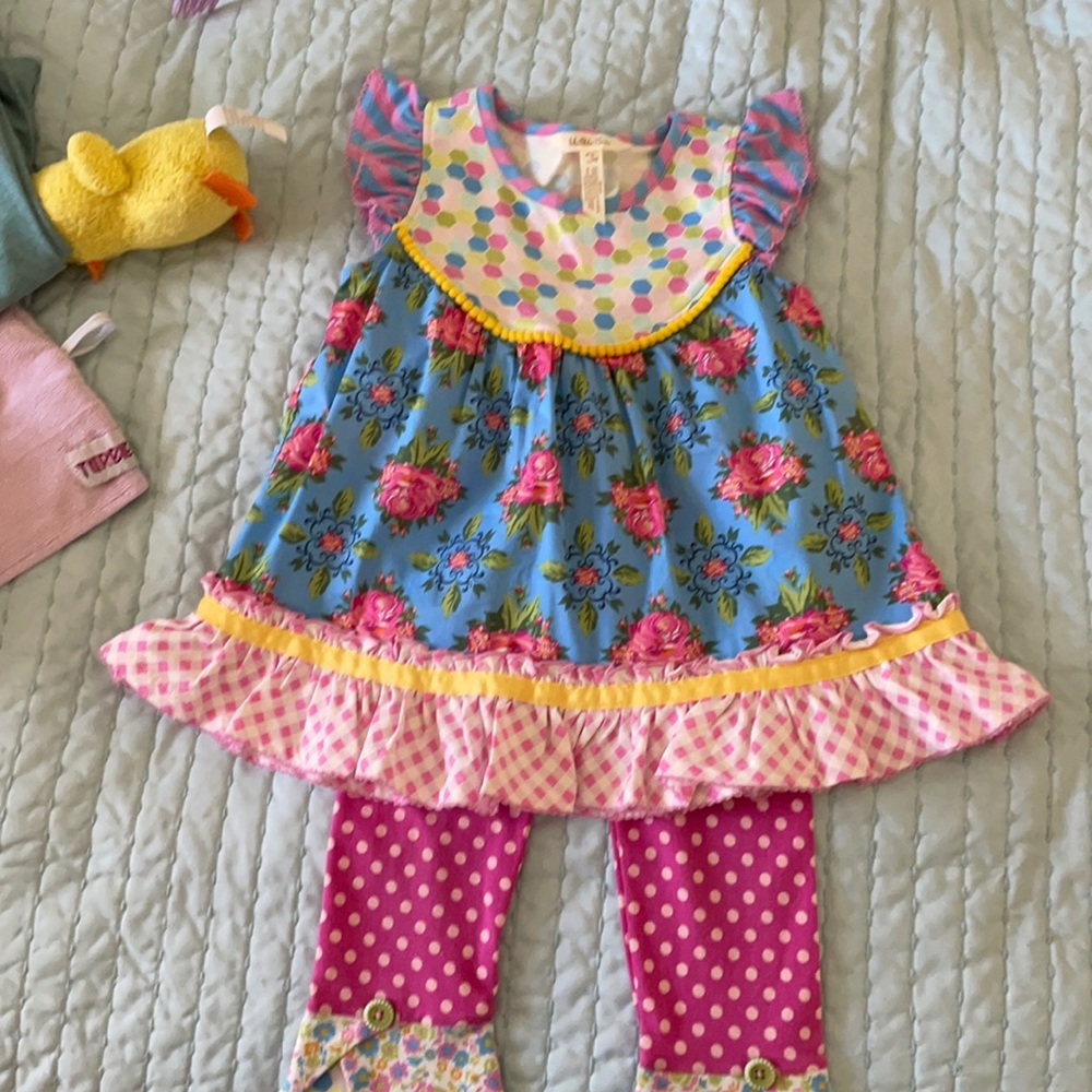 Adorable Matilda Jane outifit